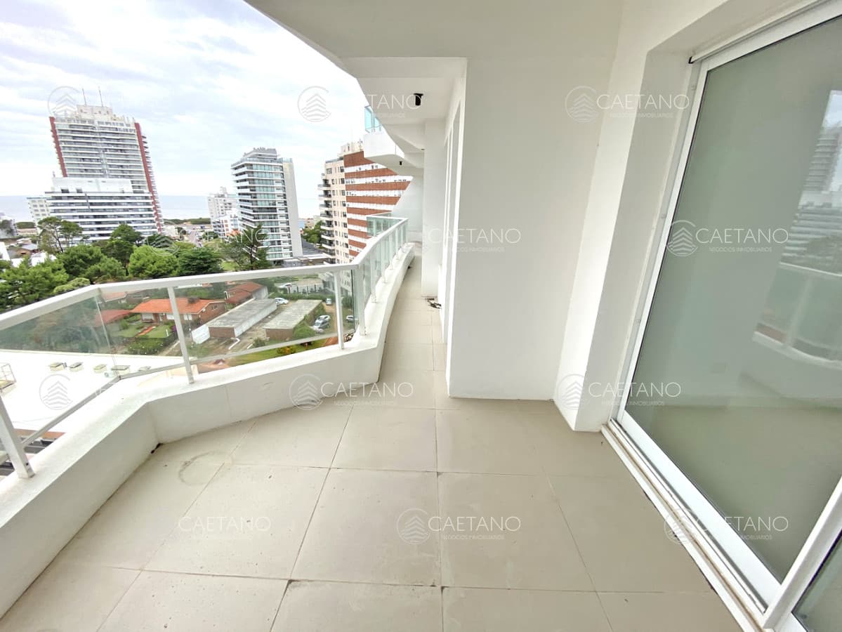 Aidy grill con vista a la brava. 3 dorm