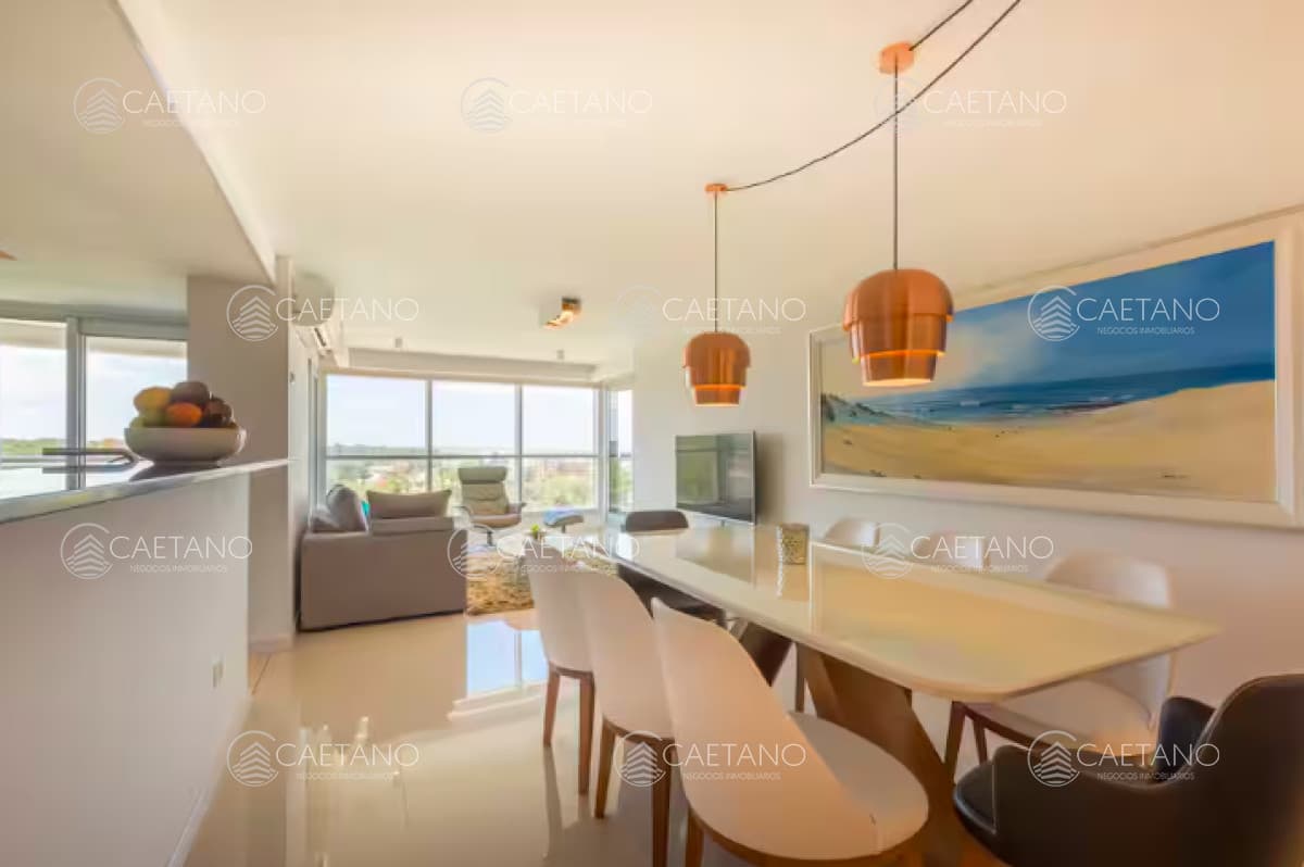 Departamento de 3 suites en alquiler de temporada Playa Brava
