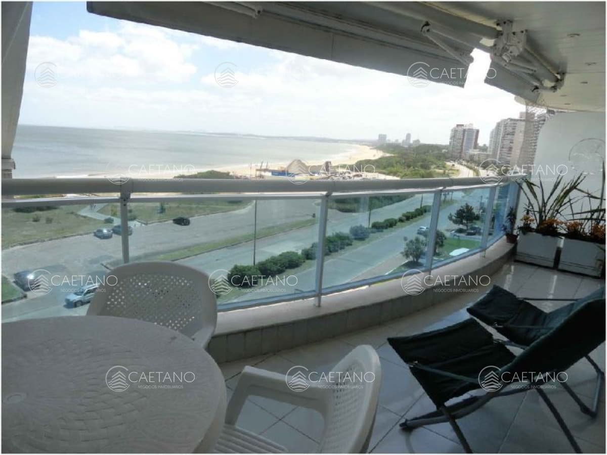 Apartamento frente a la Playa Mansa! 3 dormitorios — foto 3