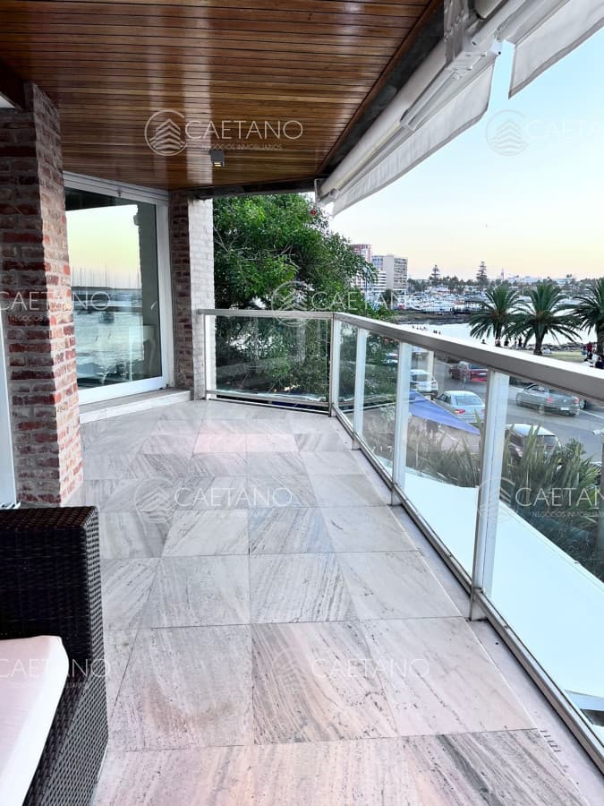 Venta Apartamento 3 Dormitorios, Peninsula, Punta del Este — foto 2