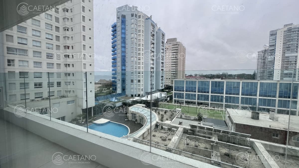 Excelente Oportunidad Apartamento en Punta del este 1 dormitorio 1 baño A ESTRENAR — foto 2