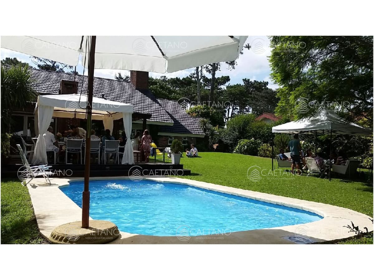 Espectacular casa en la Mansa a metros del mar
