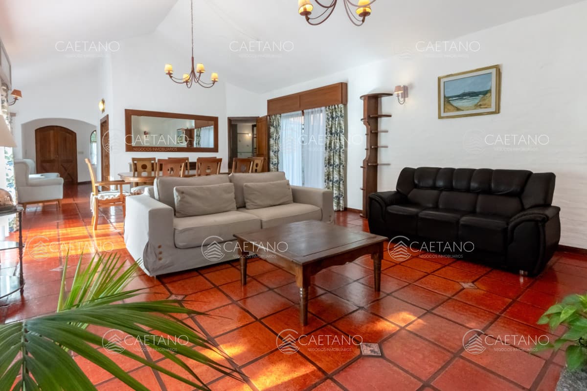 Casa en Venta en  Barrio Cordoba, Punta del Este — foto 3