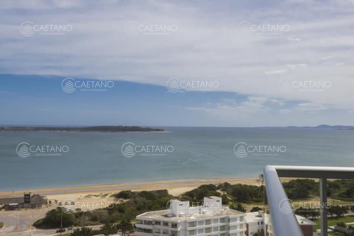 FRENTE AL MAR TORRE DE ALTA GAMA