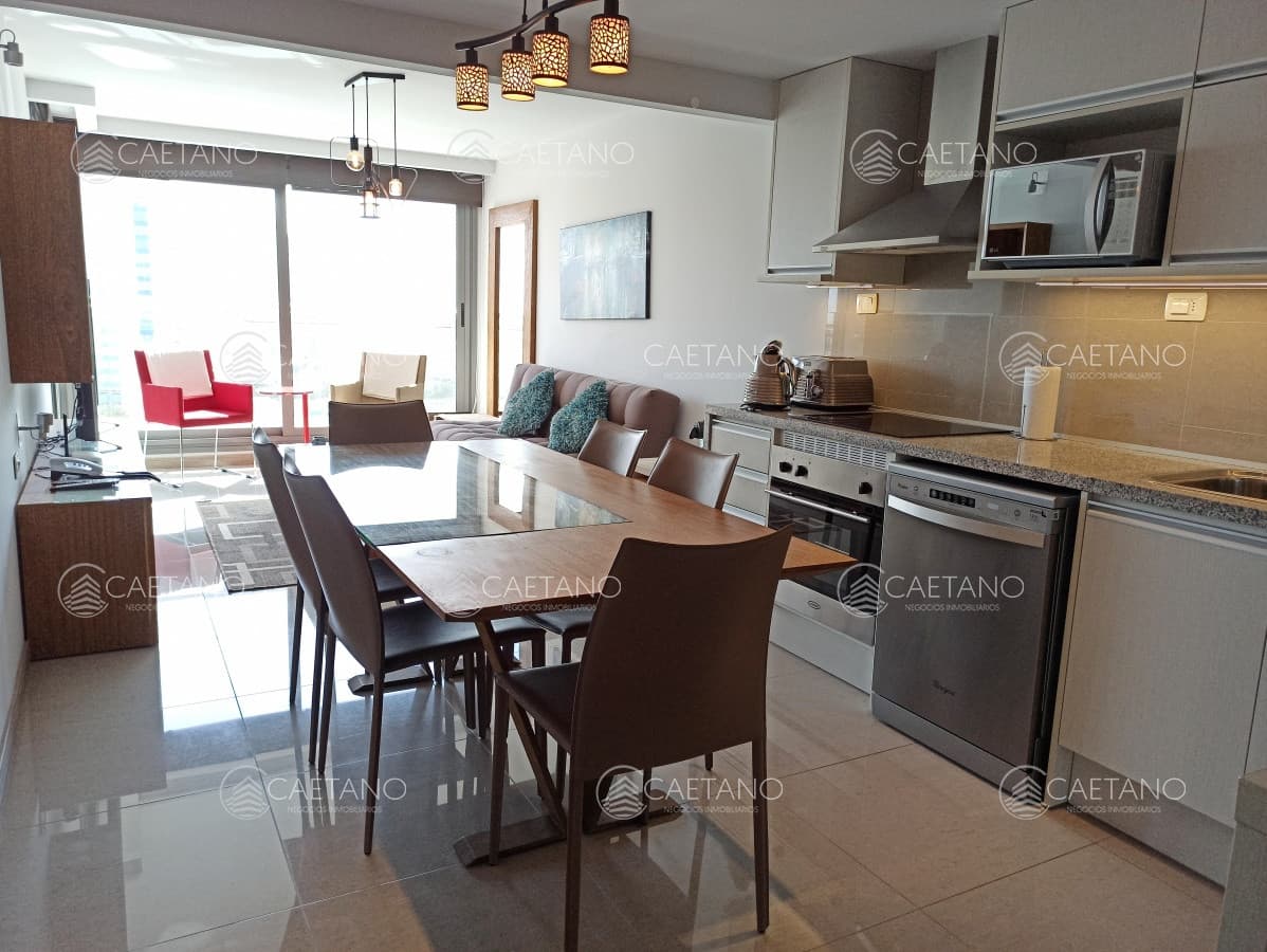 Vista a Playa Mansa un dormitorio y medio — foto 3