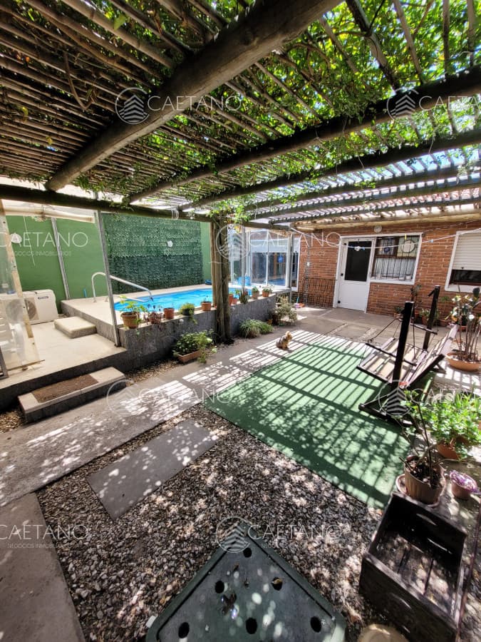 Tres dormitorios con piscina climatizada — foto 3