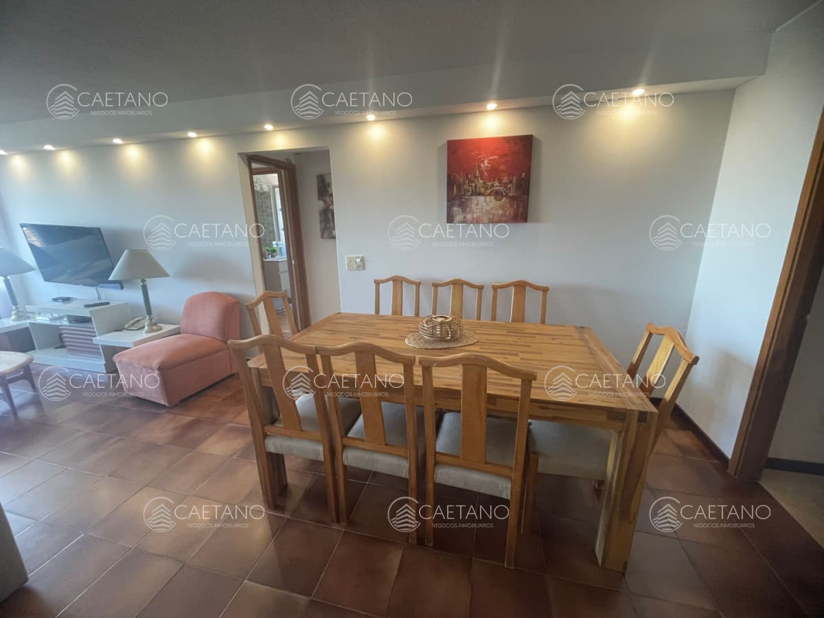 Apartamento de 2 dormitorios en alquiler en excelente ubicación en — foto 3