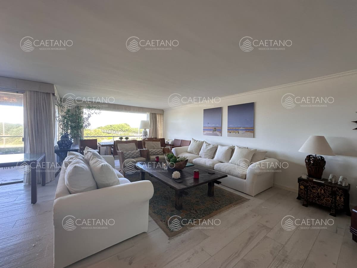 Se vende departamento de 4 dormitorios , Playa brava, Esturion — foto 3