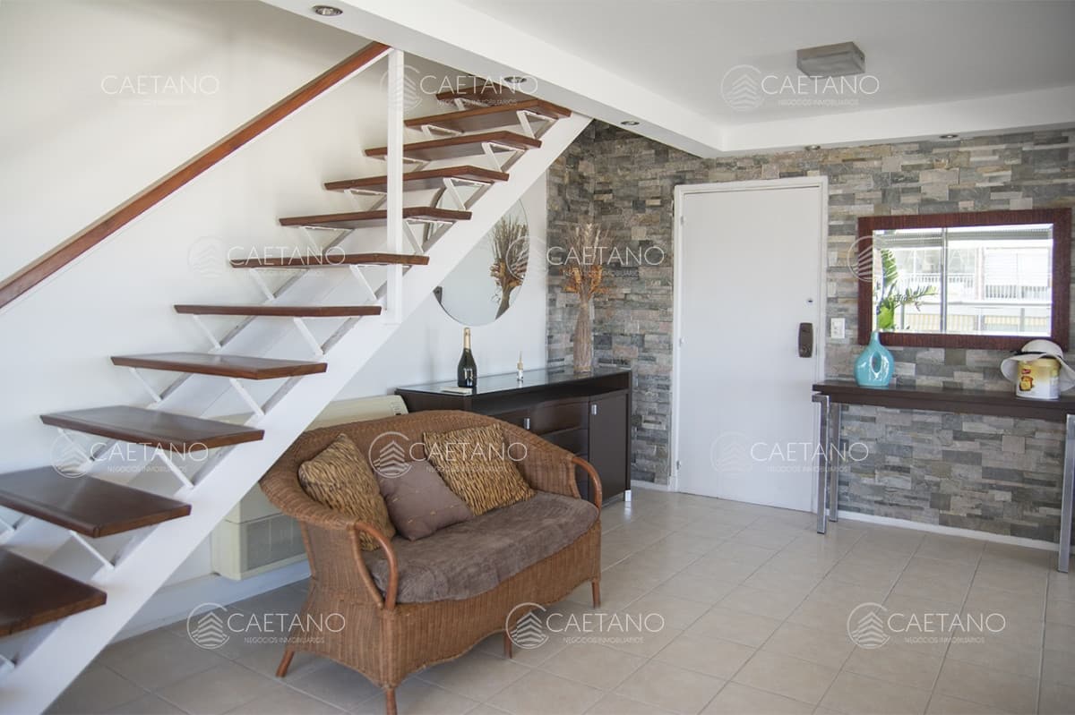 PORTO MARE , PUERTO , Penthouse duplex de 3 dormitorios en venta. Departamento con parrillero. — foto 3