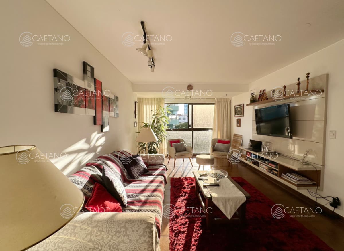 Vende Apartamento frente al mar en Brava, Punta del Este de 2 dormitorios. — foto 3