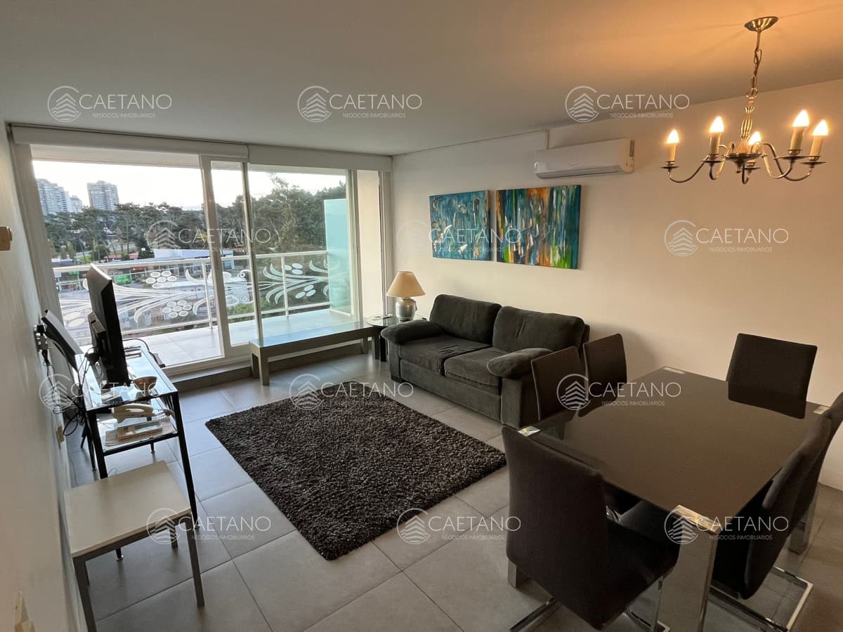 HERMOSO  APARTAMENTO — foto 3