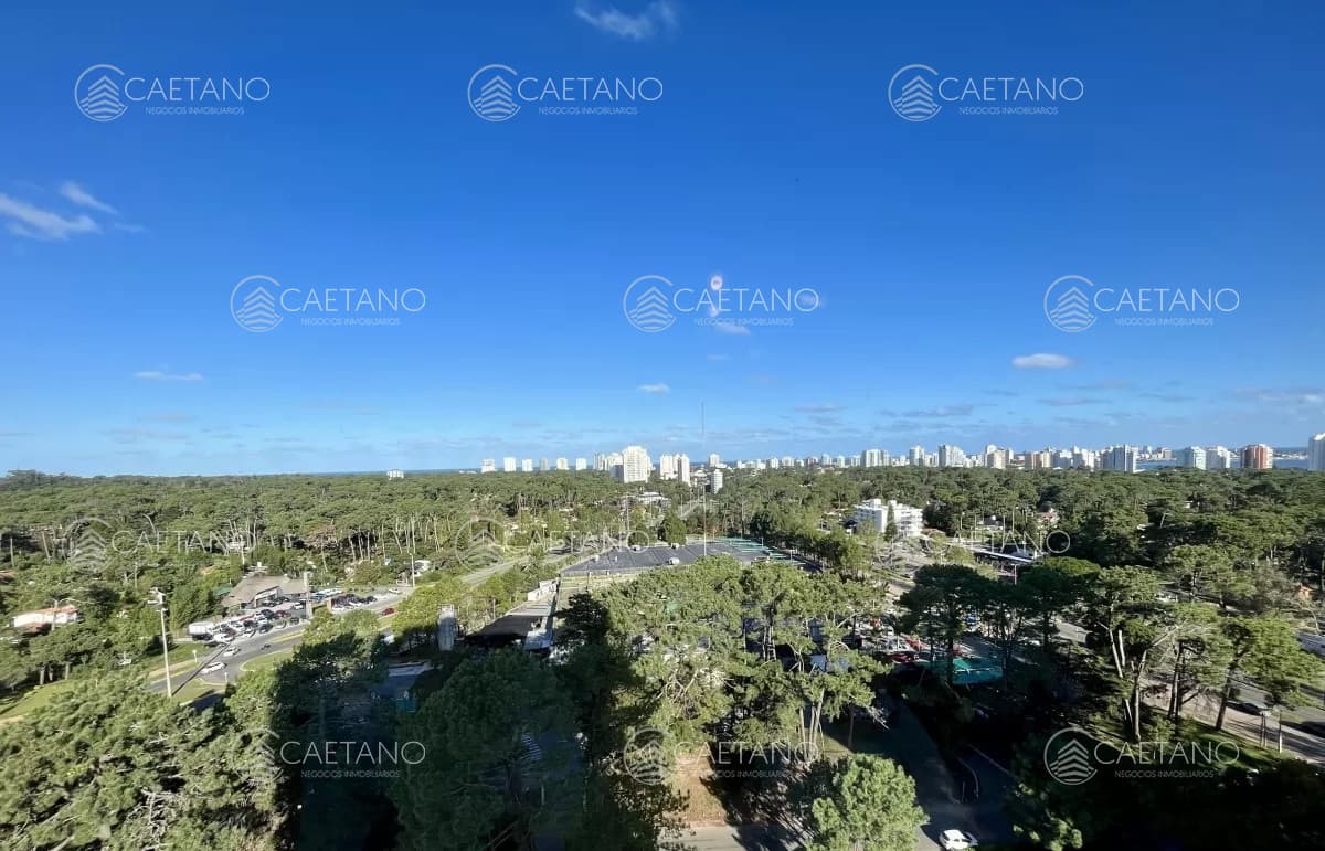 Apartamento en Venta de 3 dormitorios en Playa Brava , Punta del este — foto 2