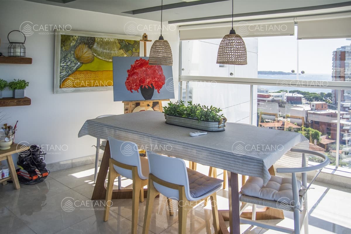 Apartamento 2 dormitorios en venta a metros del mar, Punta del Este — foto 3