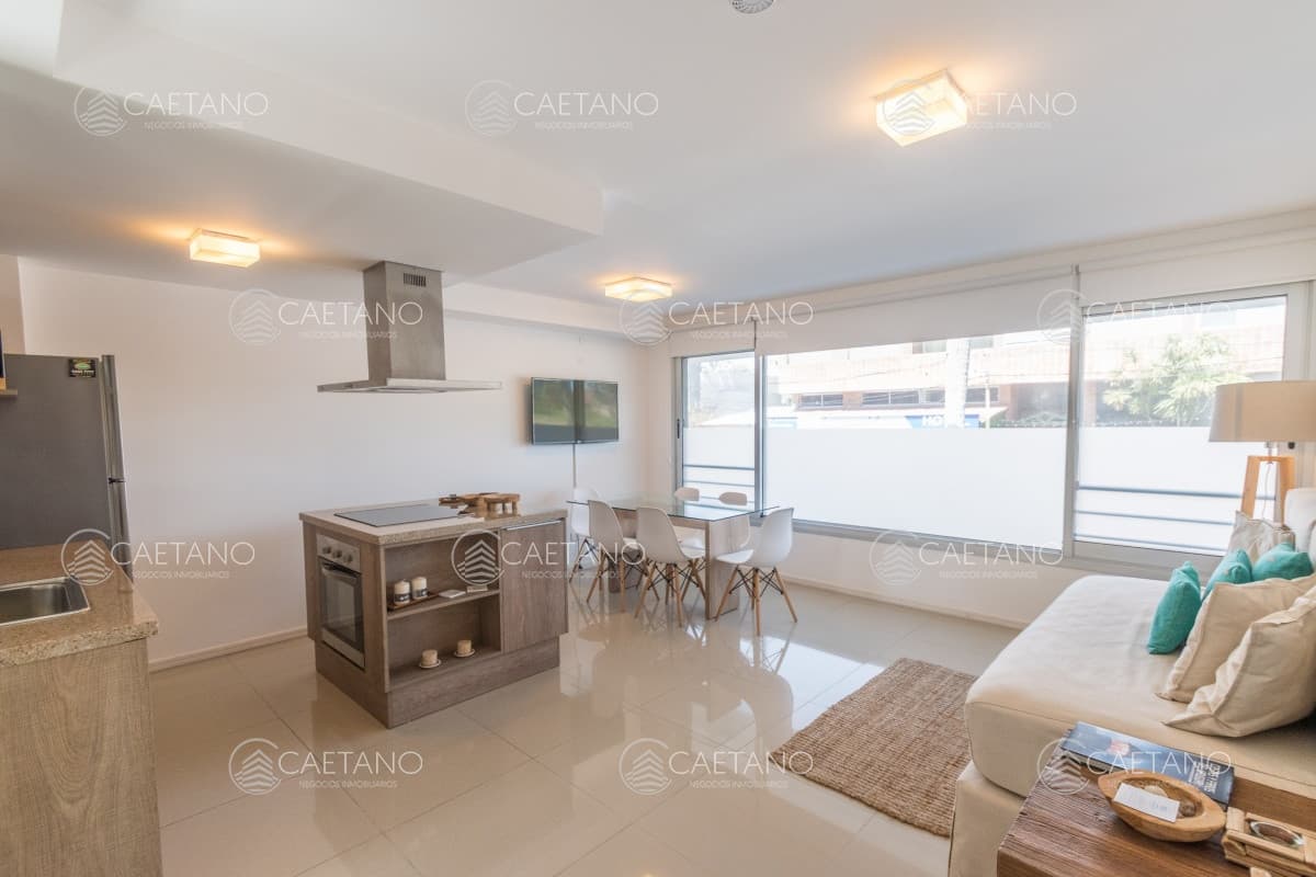 Vende Apartamento de 1 dormitorio en Gala Puerto, Punta del Este — foto 2