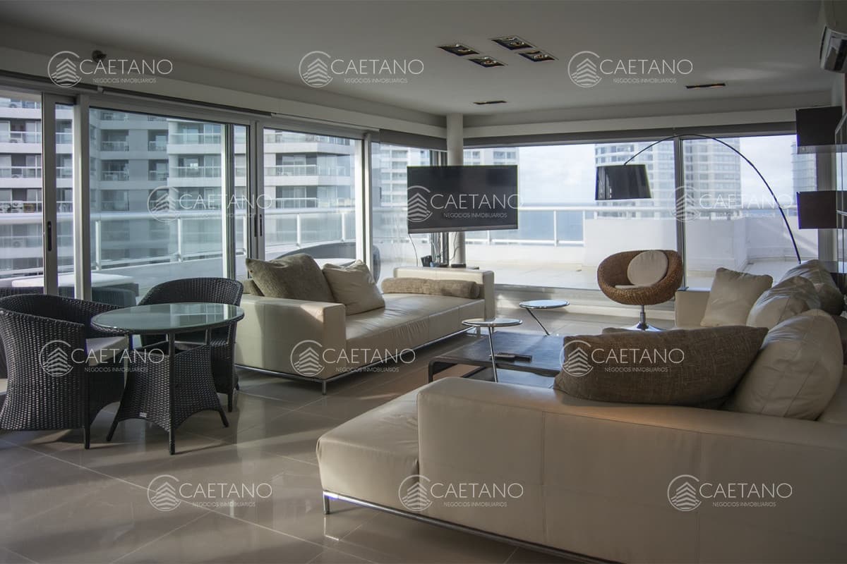 Departamento en piso alto, Quartier del Mar, en venta. — foto 2