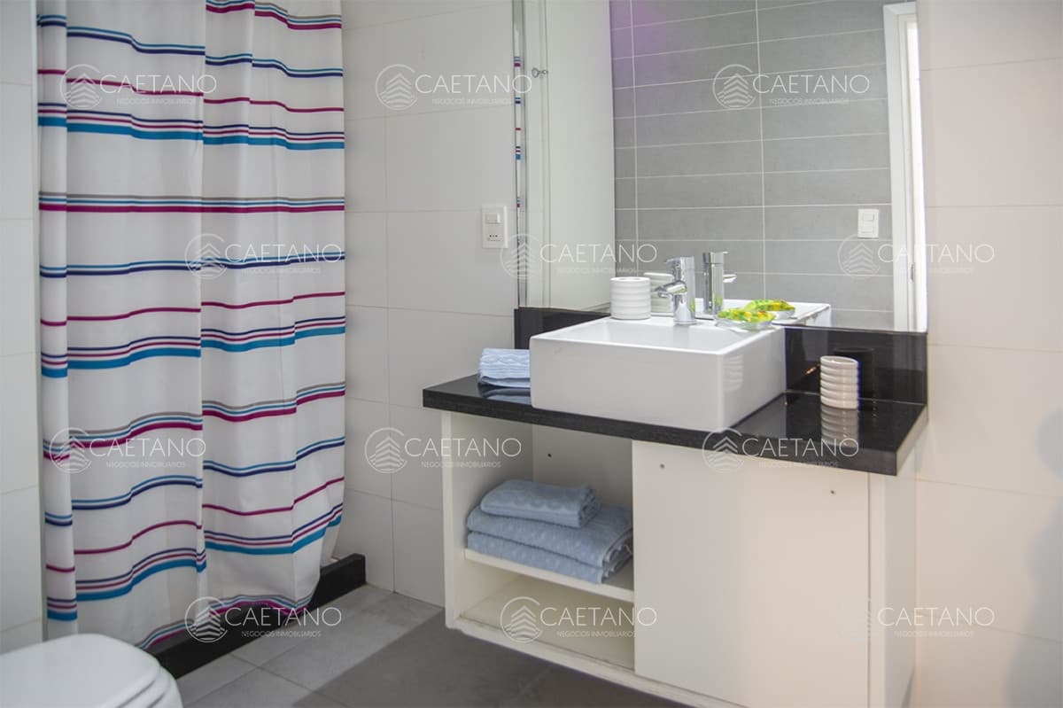 Apartamento monoambiente en venta en LUX TOWER, Peninsula. — foto 2
