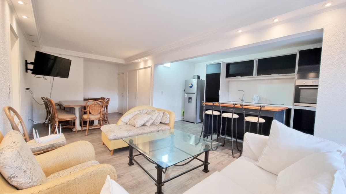 En venta apartamento de 2 dormitorios en Mansa - Punta del Este