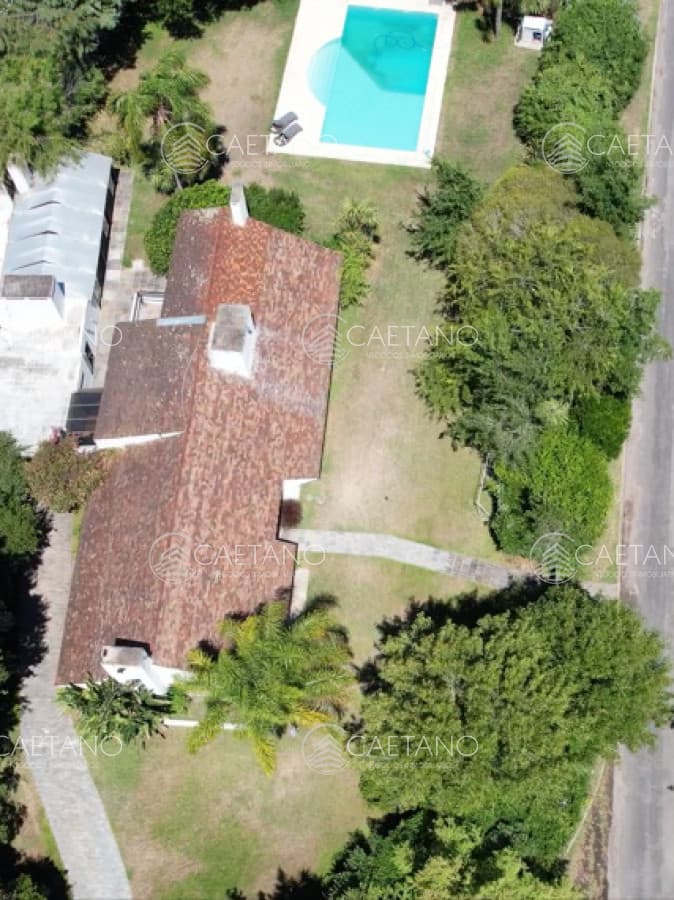 En venta casa en Barrio Golf, Punta del Este de 6 dormitorios. — foto 3