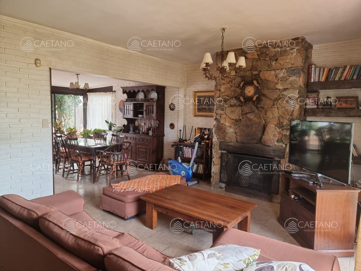 OPORTUNIDAD. Casa de 3 dormitorios en Playa Brava, San Rafael. Punta del Este. — foto 2