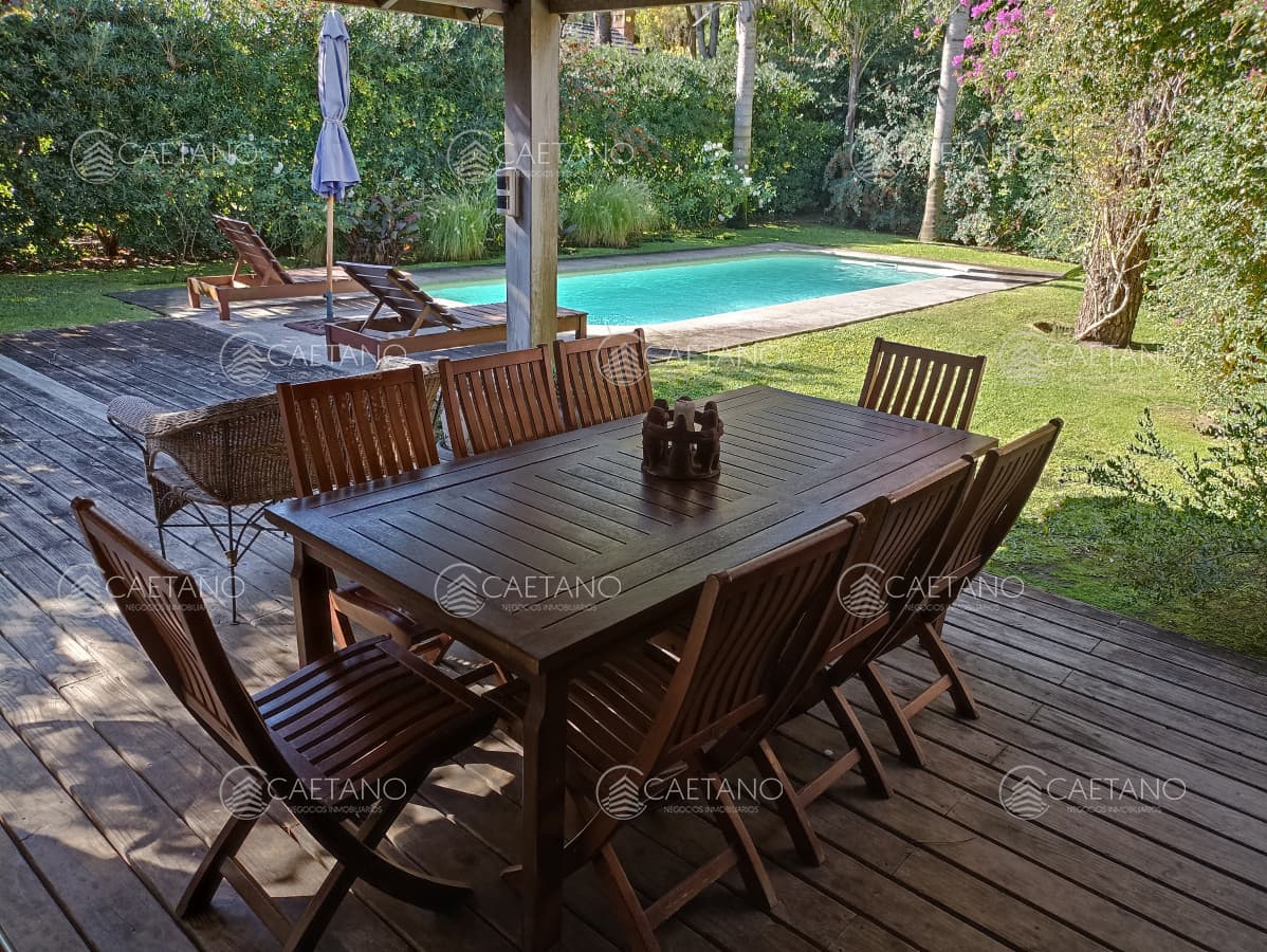 Casa de 3 dormitorios en Playa Mansa Punta del Este — foto 3