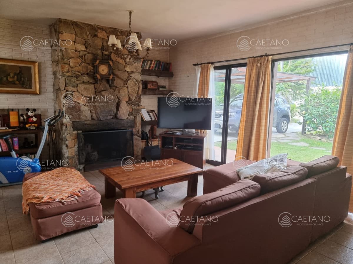 OPORTUNIDAD. Casa de 3 dormitorios en Playa Brava, San Rafael. Punta del Este. — foto 3