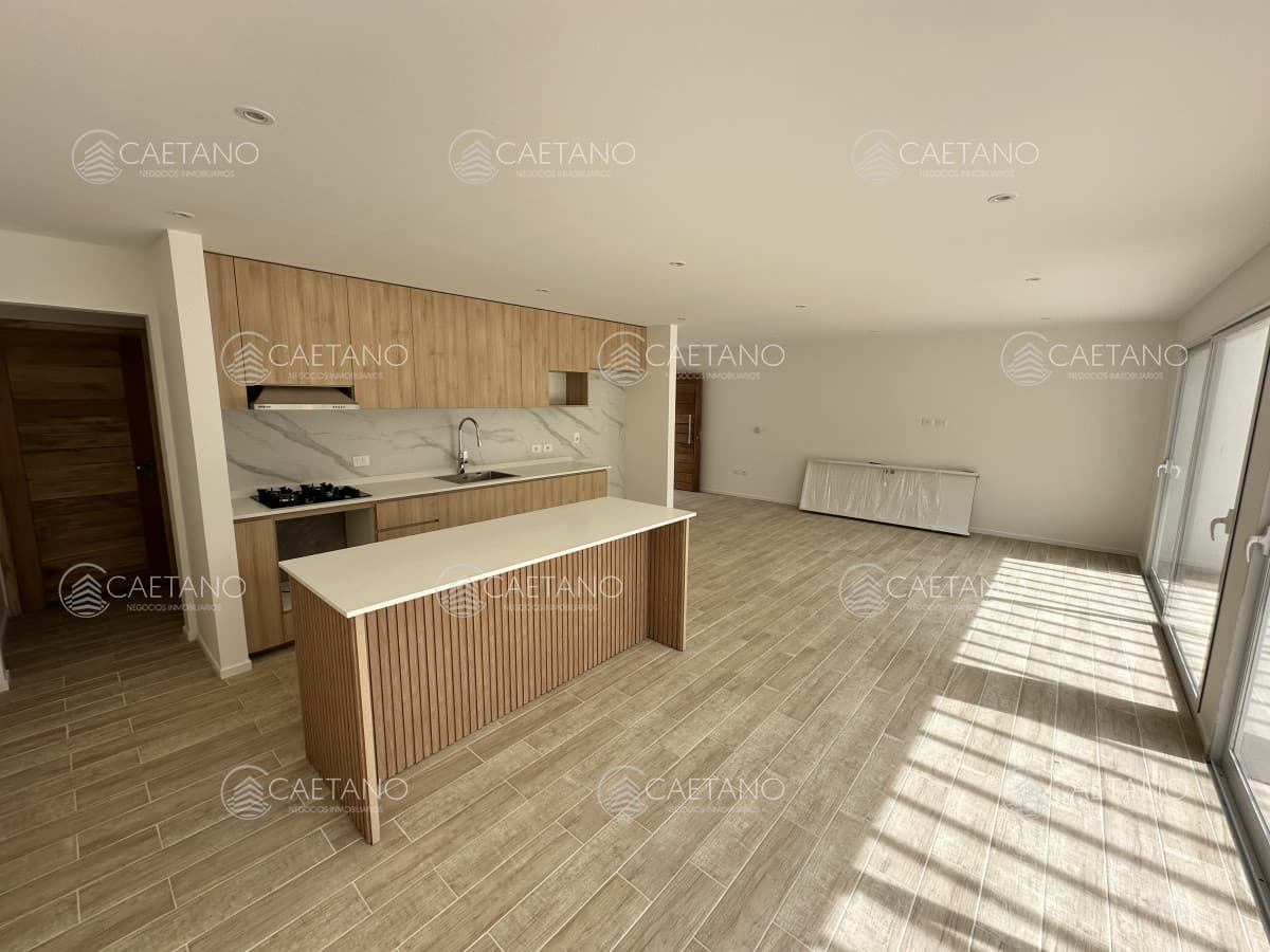 Vende casa de 3 dormitorios a estrenar, Punta del Este — foto 2