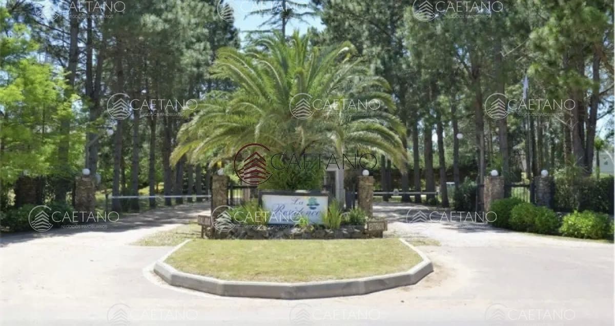 Gran Lote en venta en Barrio Privado, exceltne ubicacion