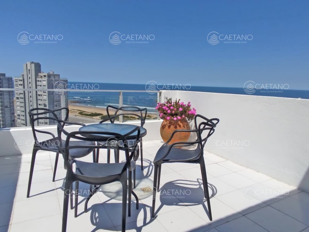 Penthouse en la Brava  -2 dorm