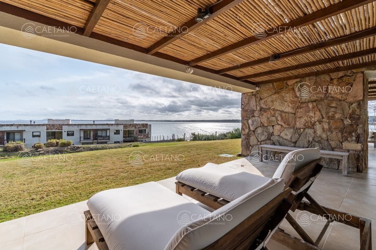 Apartamento en alquiler en Punta Ballena