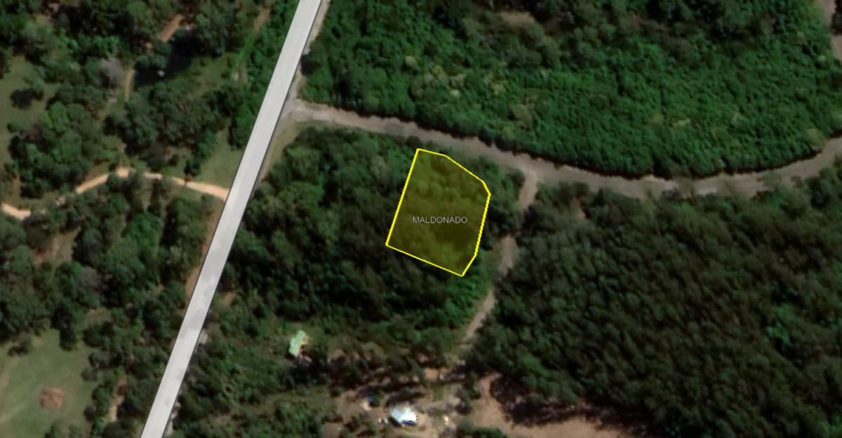 Venta de Terreno en Las Cumbres.