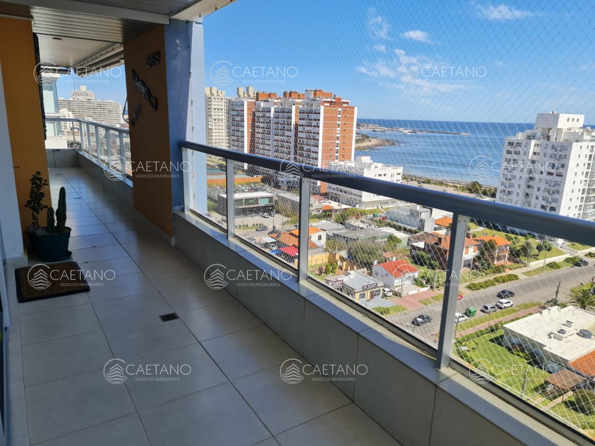 PUNTA DEL ESTE APARTAMENTO 3 DORMITORIOS EDIFICIO CON SERVICIOS  ZONA MANSA — foto 3