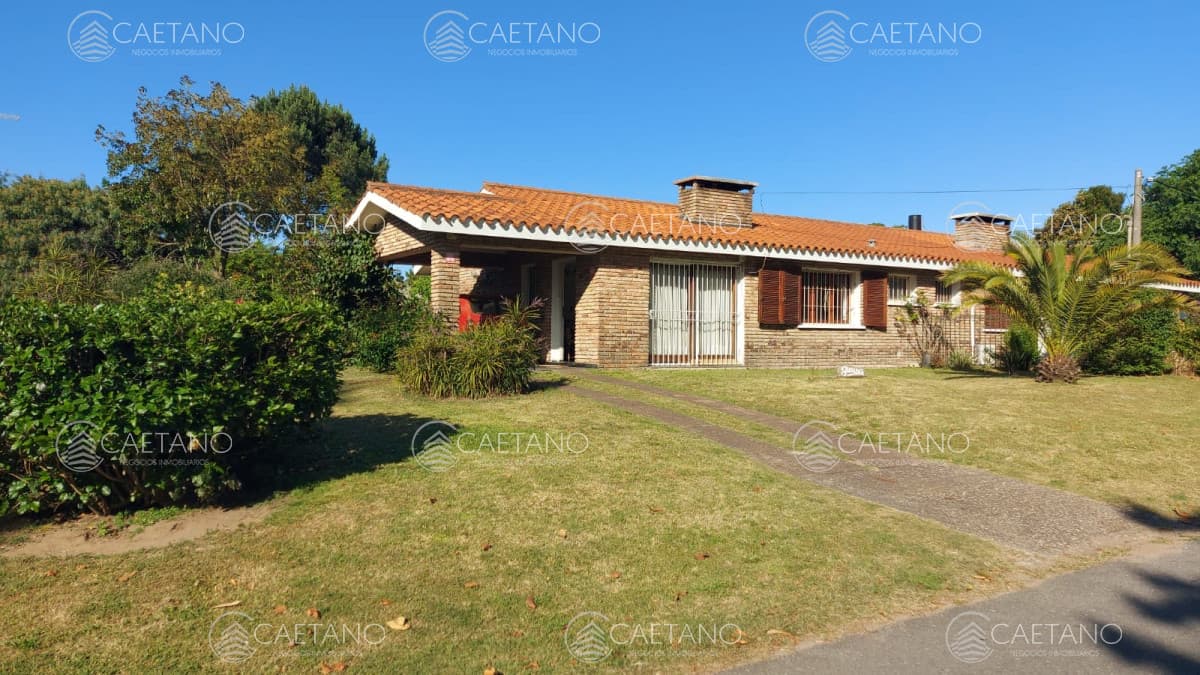Chalet construcción tradicional en venta y alquiler temporada — foto 2