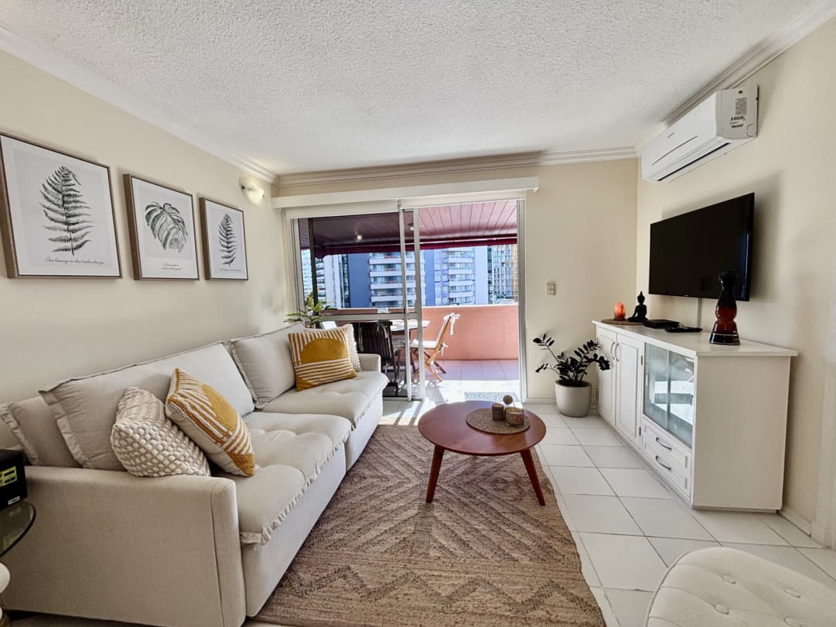 Hermoso apartamento en venta de 2 dormitorios cerca del mar