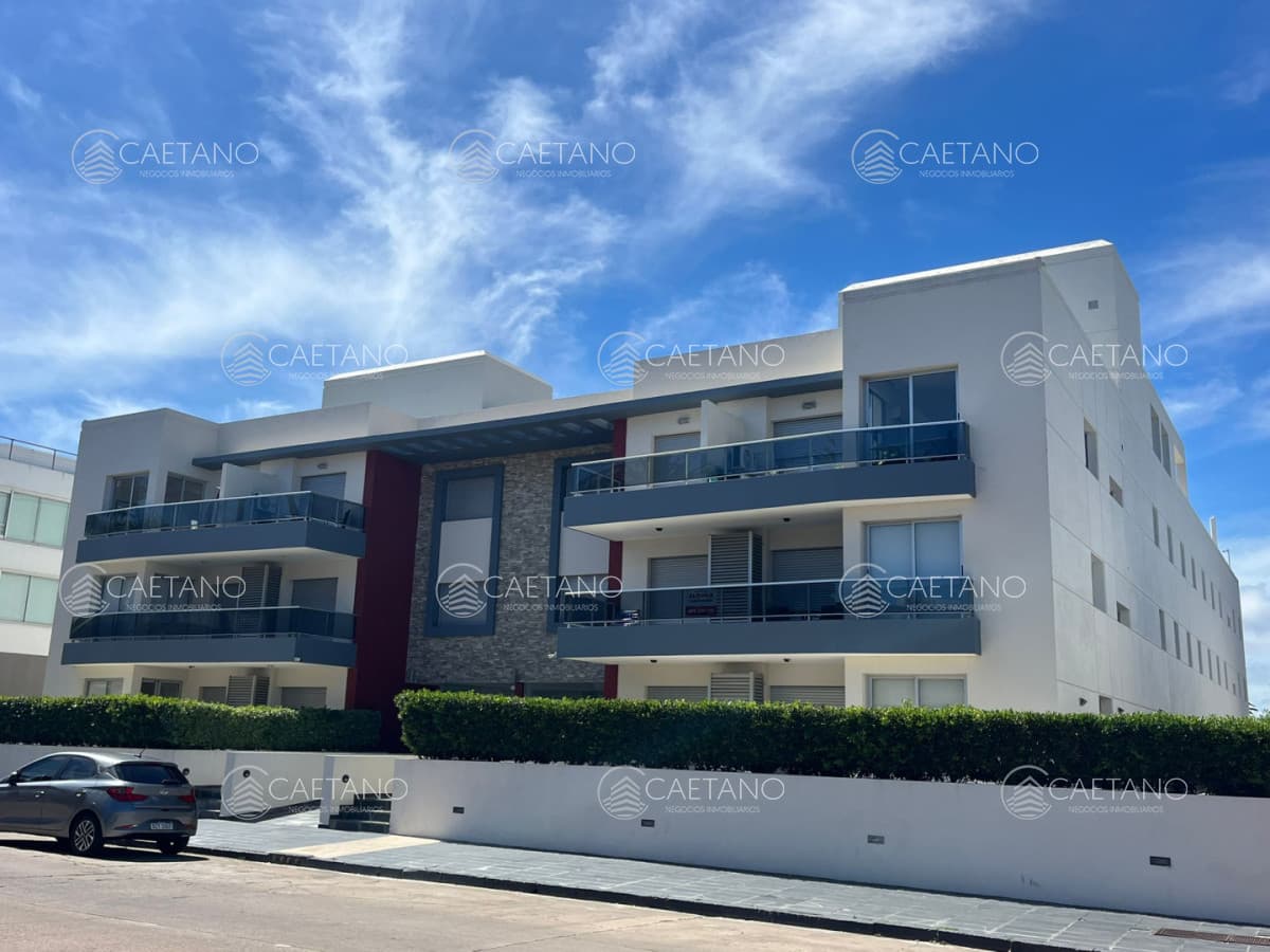 Apartamento con vista al puerto