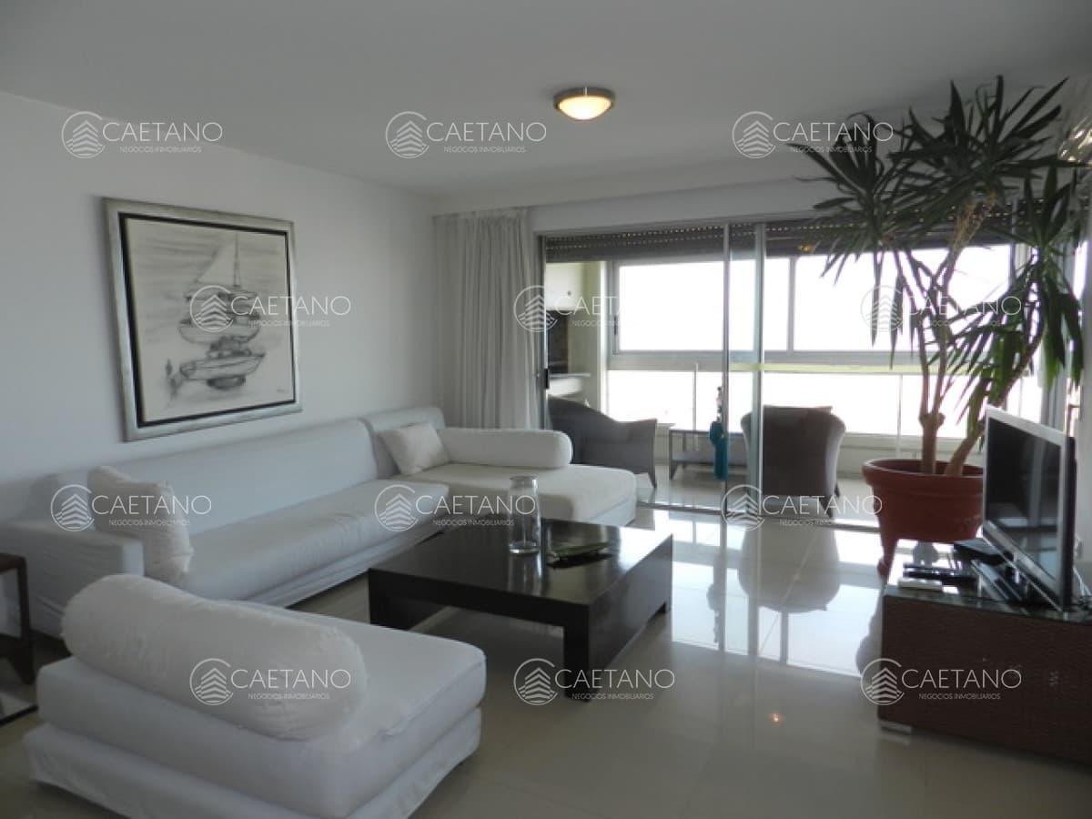 Apartamento en Mansa 3 dormitorios 3 baños con terraza — foto 3