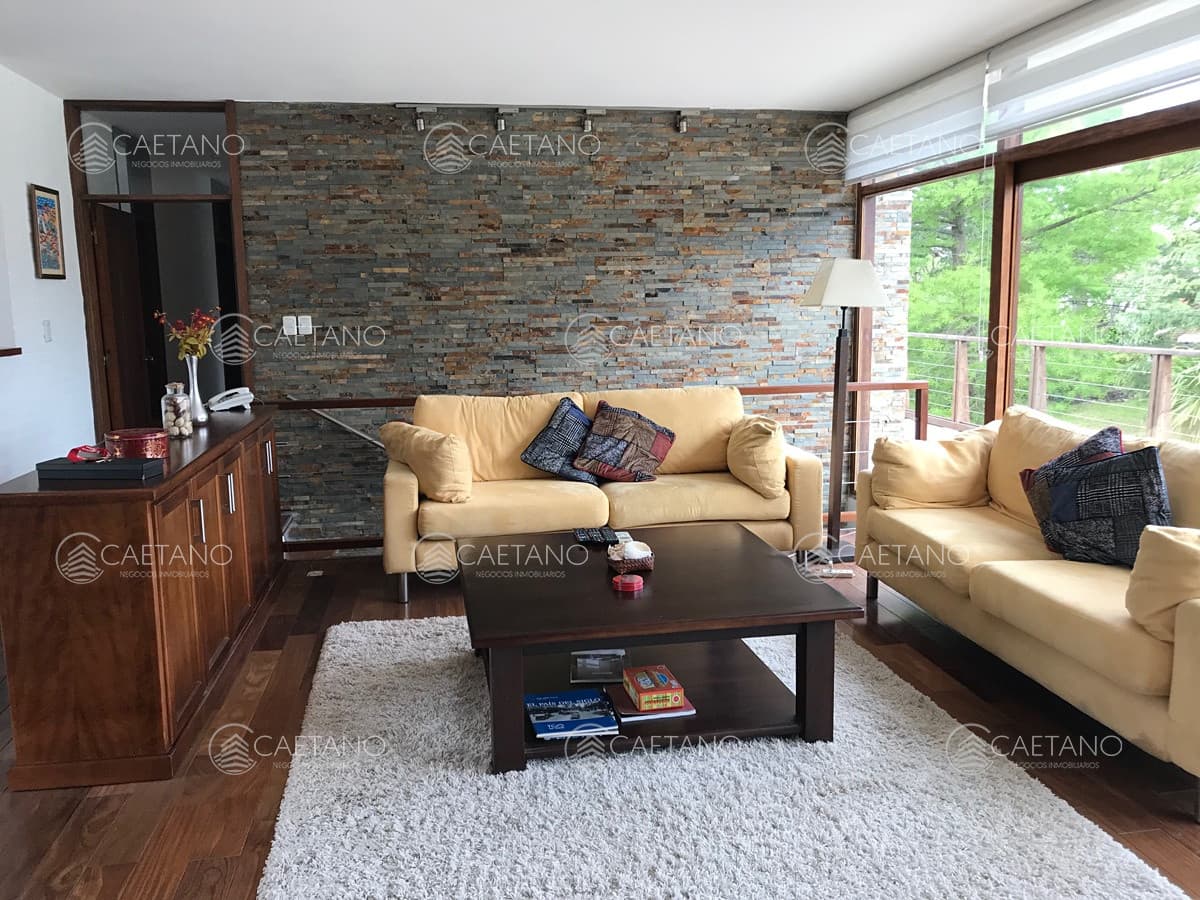 Casa en Mansa 4 dormitorios con piscina y barbacoa — foto 3