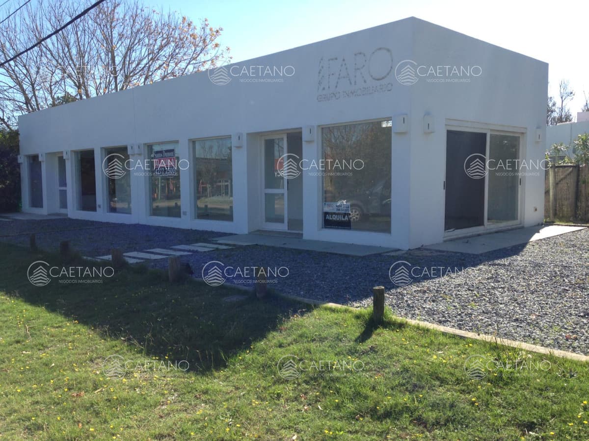 Local comercial en Alquiler en La Barra, muy buena ubicación