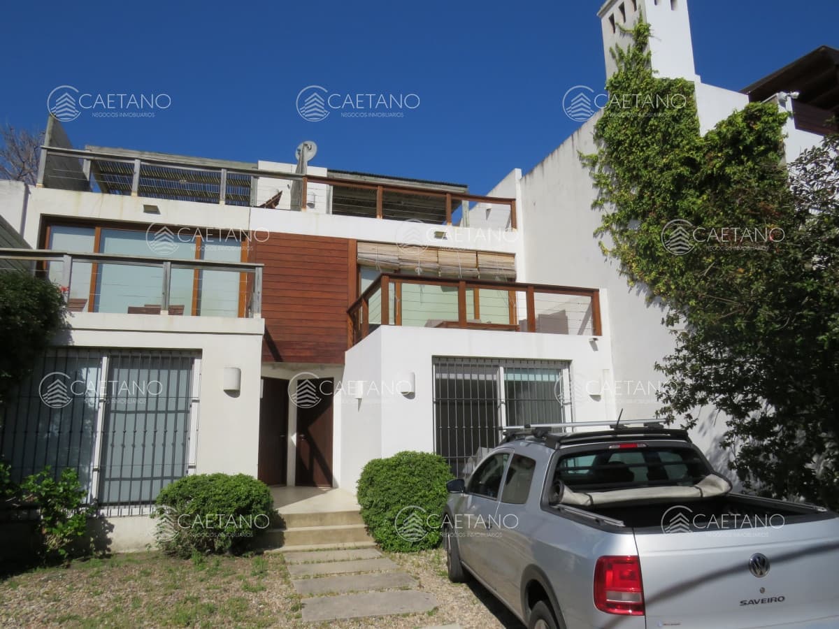 Apartamento en alquiler en La Barra — foto 2