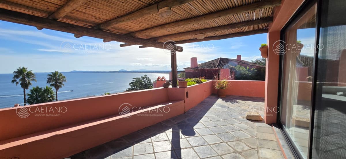 aprtamento en Punta Ballena, espectacular vista con Parrillero propio — foto 3