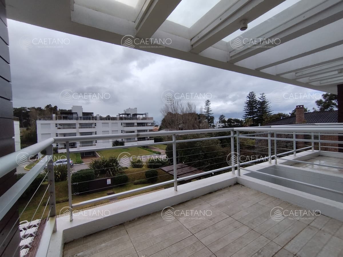 Venta de Pent house en de 2 dormitorios zona Playa abrava — foto 3