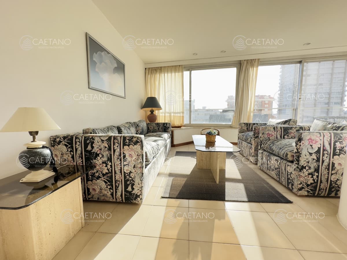Apartamento en venta, dos dormitorios, 2 baños, peninsula. — foto 2