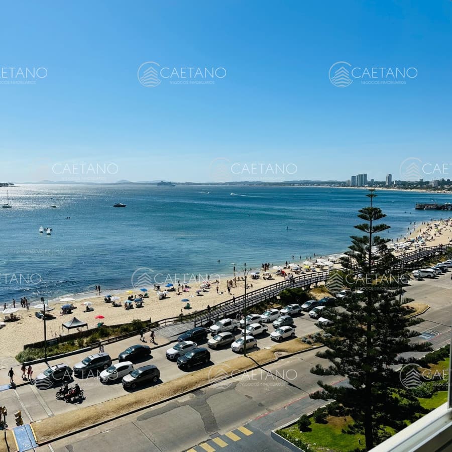 Excelente ubicacion ,vista directa al mar
