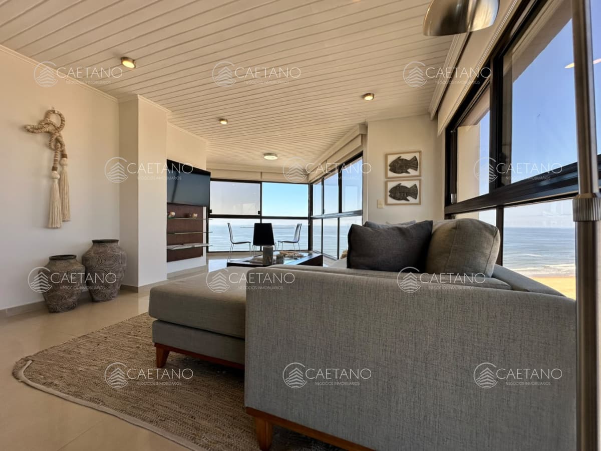 Apartamento en venta y alquiler de 3 dormitorios en Punta del Este — foto 3