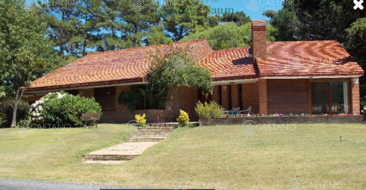 Venta de casa de 3 dormitorios en Punta del Este
