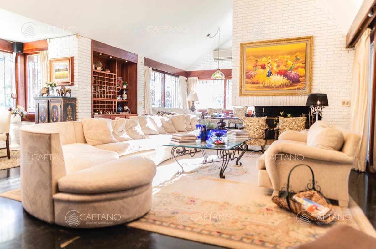 Venta de casa de 4 dormitorios y dependencia de servicio en Punta del Este — foto 3