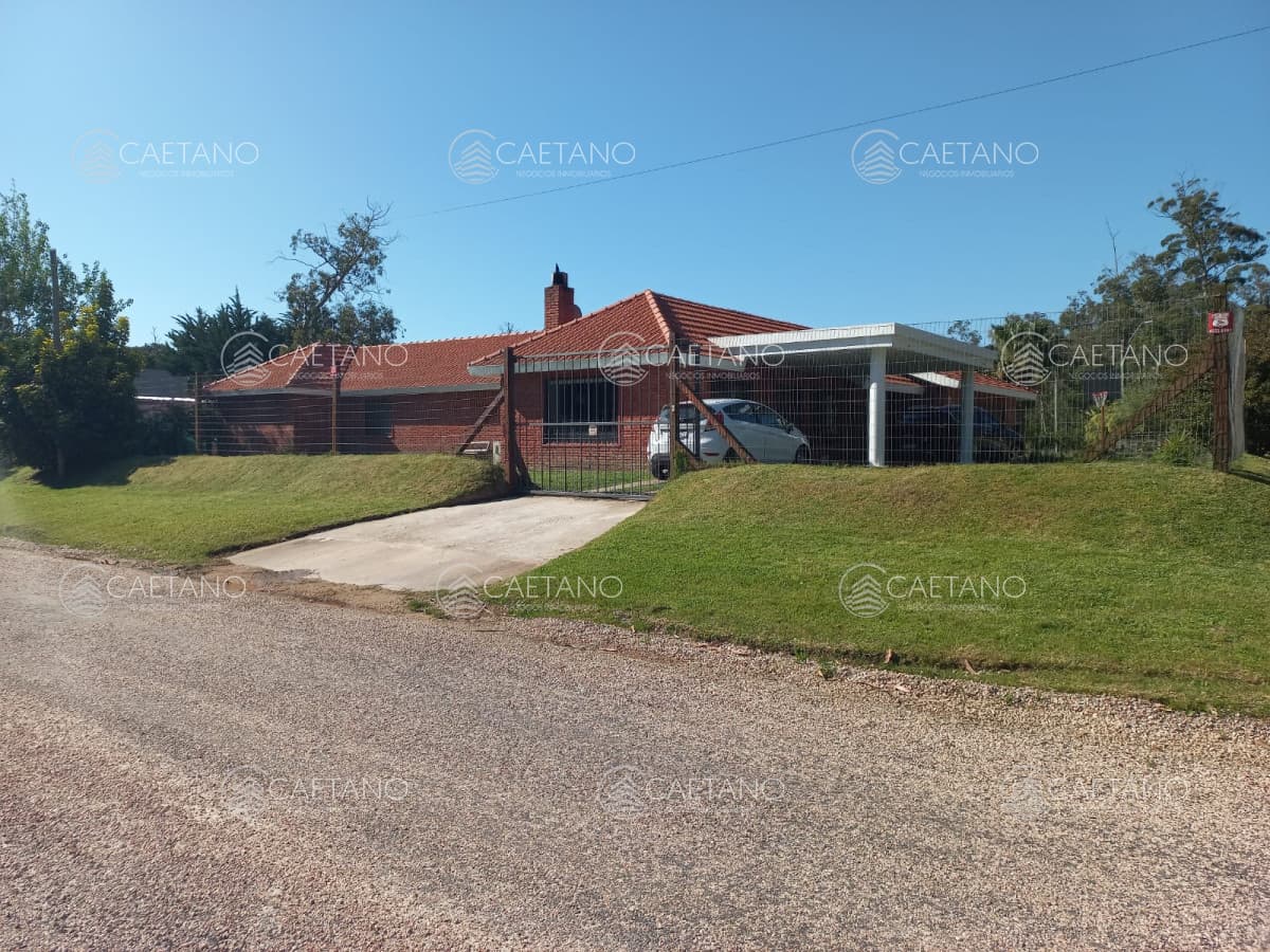 Casa de 4 dormitorios en venta en Punta del Este