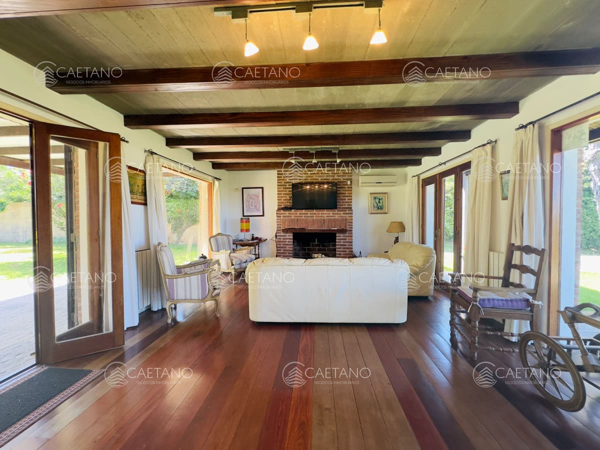 Casa de 4 dormitorios en venta en Punta del Este — foto 2