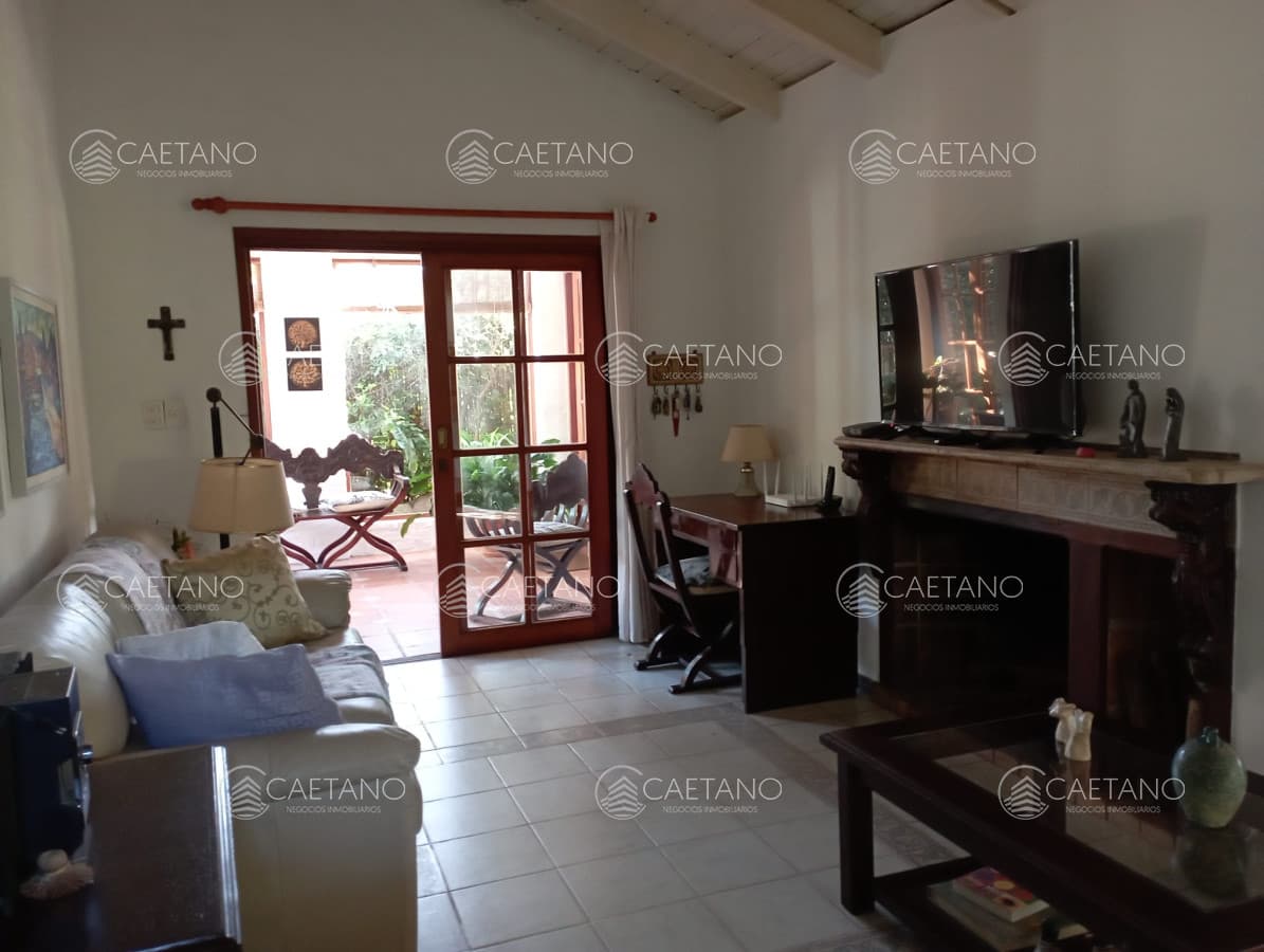 Casa en venta Impecable estado — foto 2