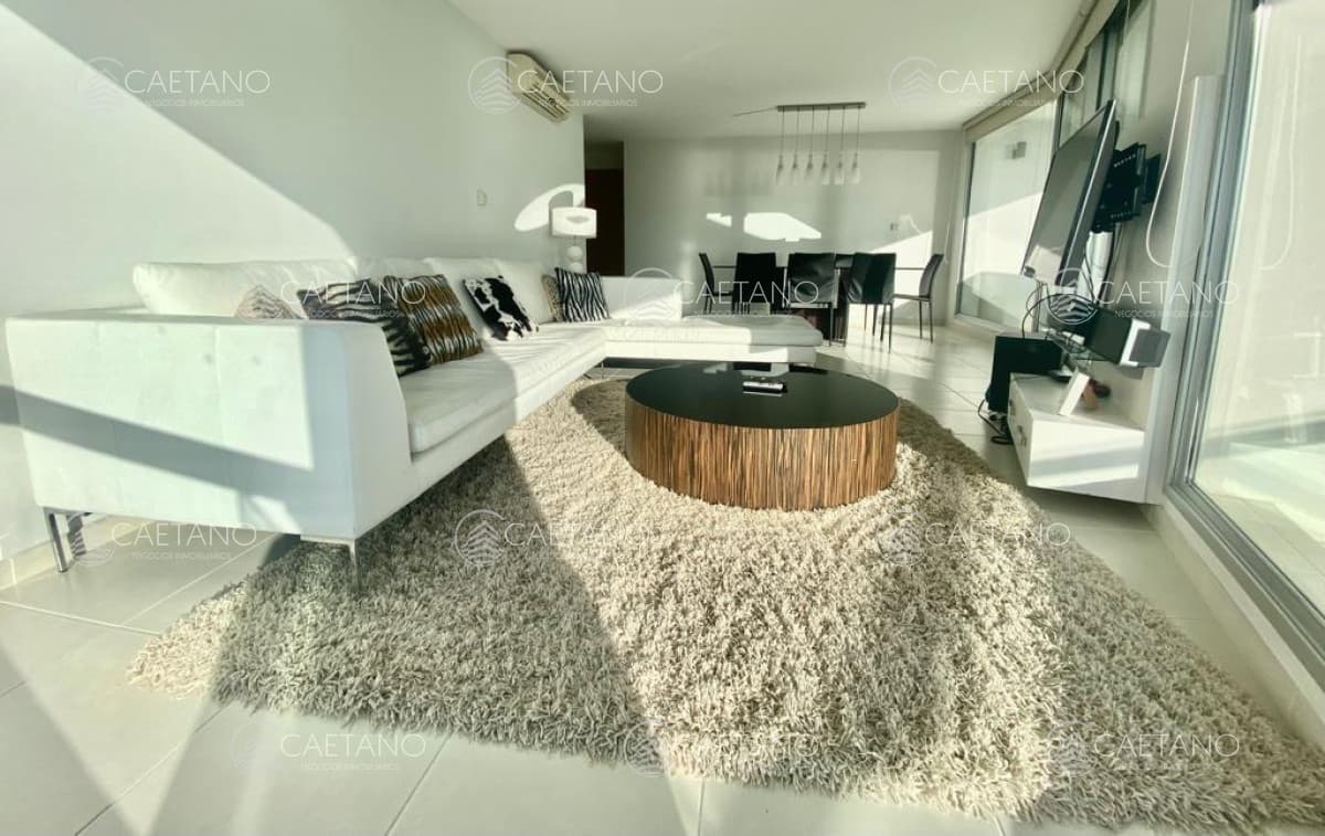 Apartamento 3 dormitorios en Playa Mansa Punta del Este — foto 3