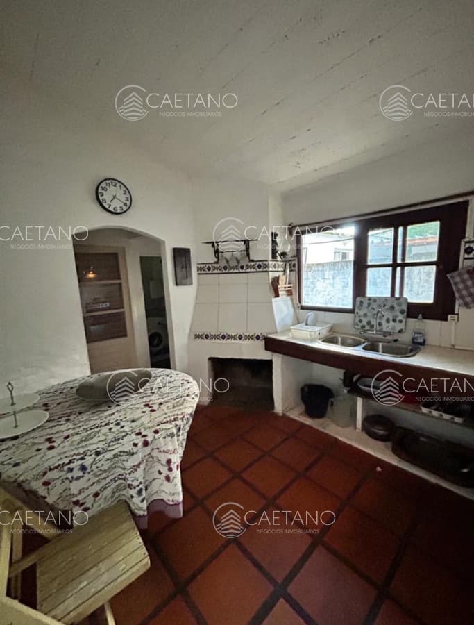 Casa a la venta en Pinares de 4 dormitorios — foto 3